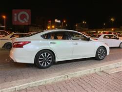 نيسان ألتيما